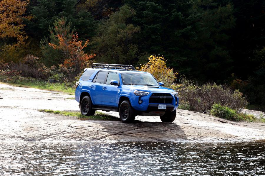  Toyota 4Runner TRD Pro (N280) 2018 года  (NA) (фото 11 из 38)